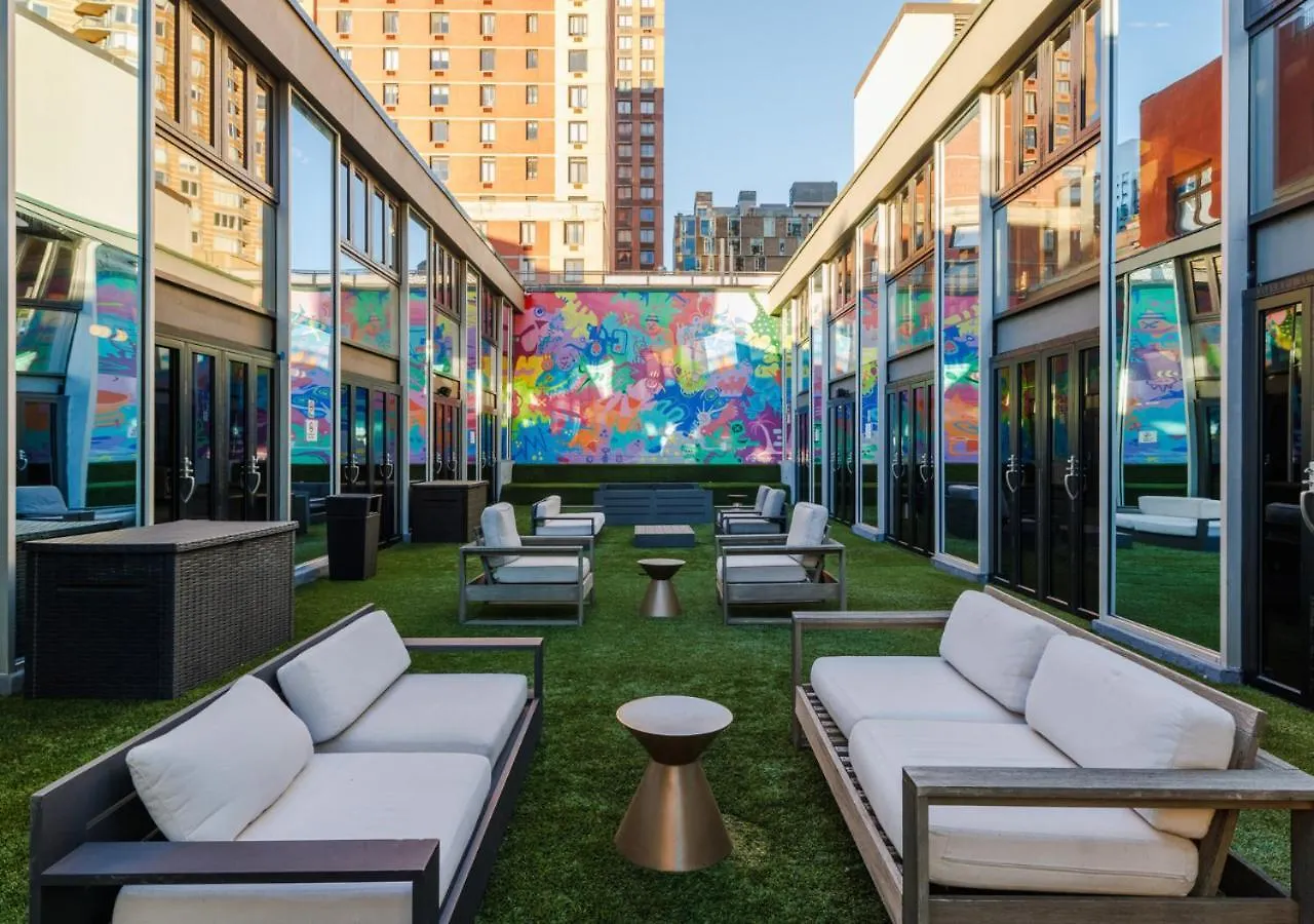 Hudson Yards Hotel location