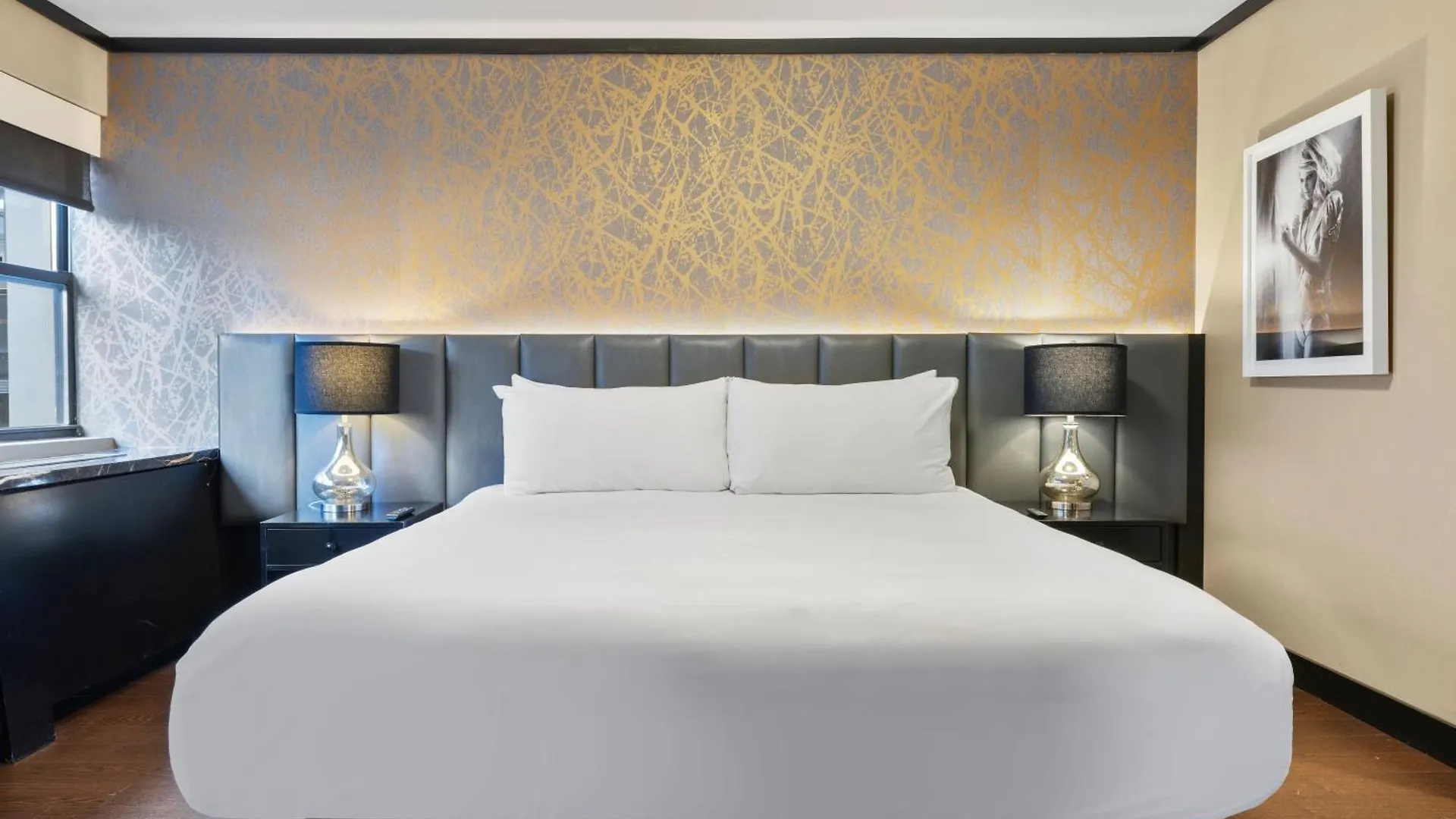 Hudson Yards Hotel New York 3*,  United States