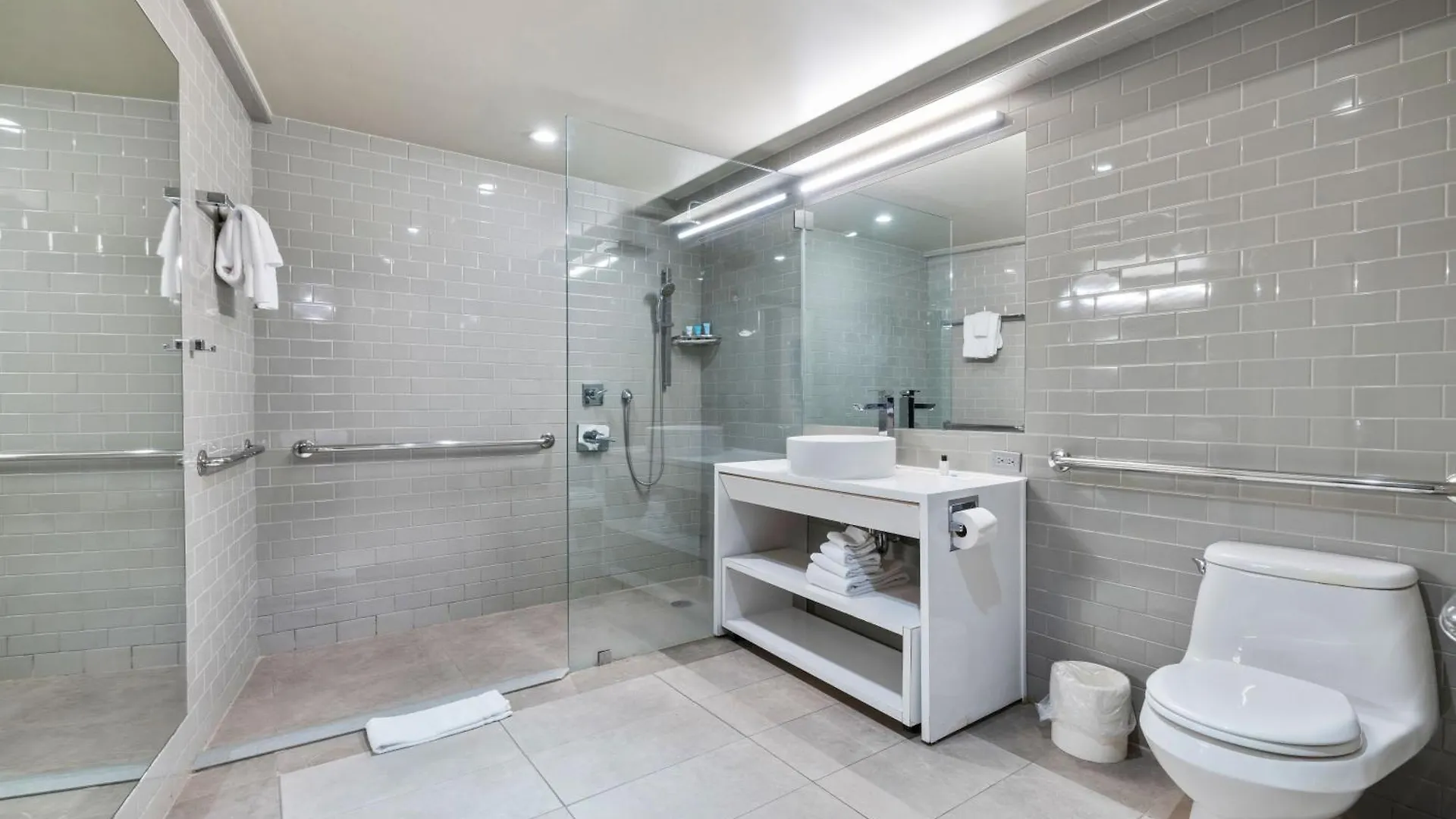 ***  Hudson Yards Hotel New York United States